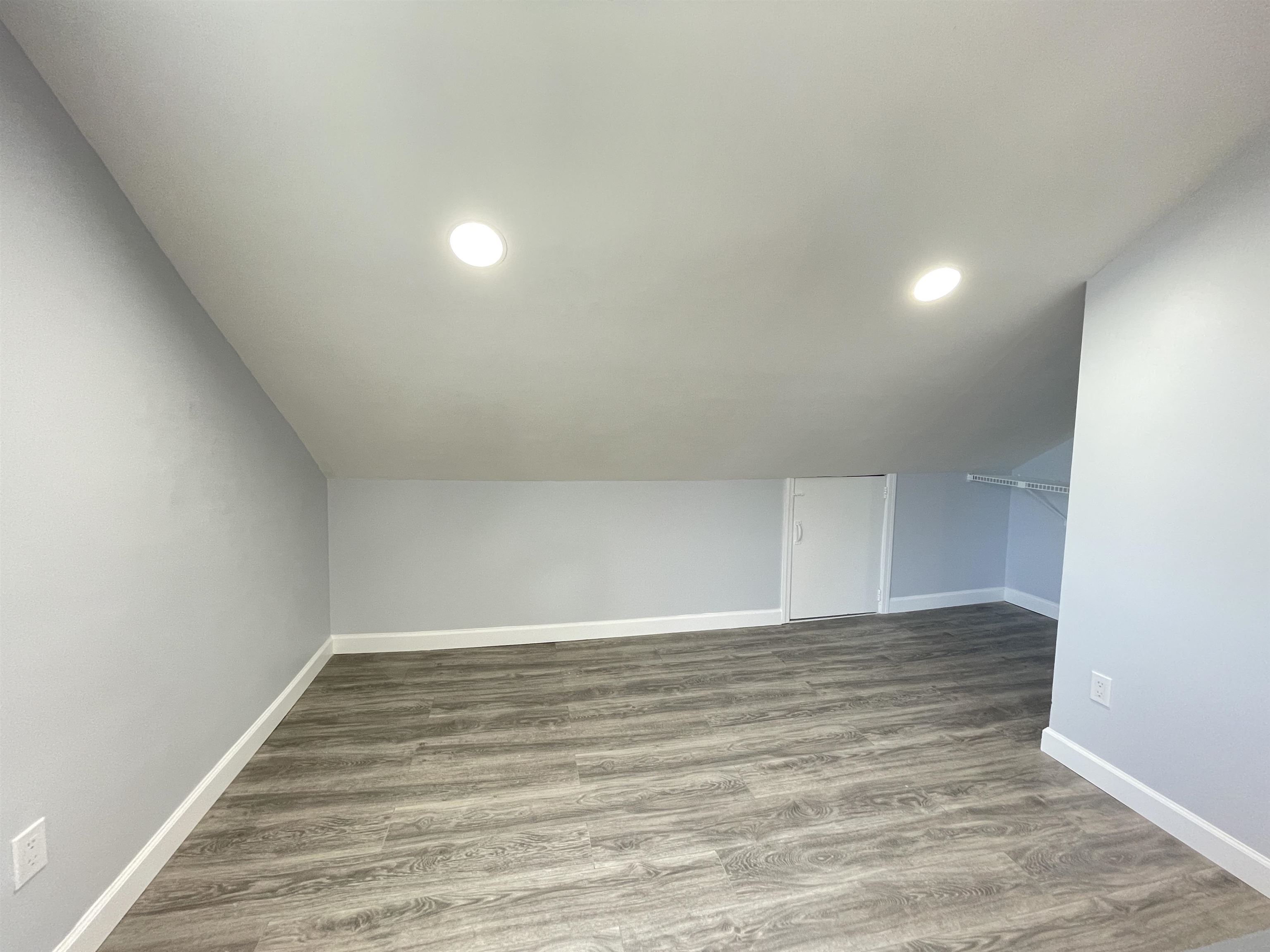 68 JEFFERSON AVE