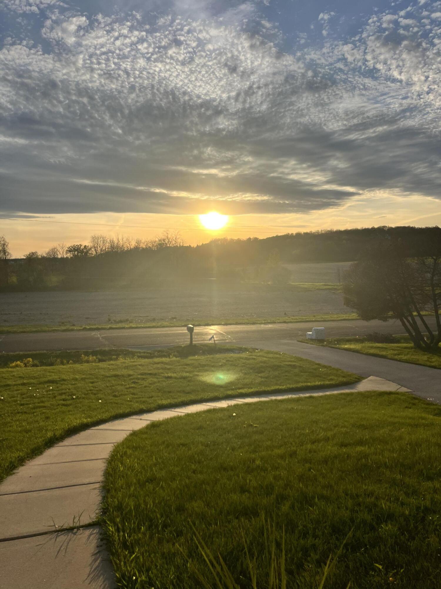 W220N9740 Amy Belle Rd