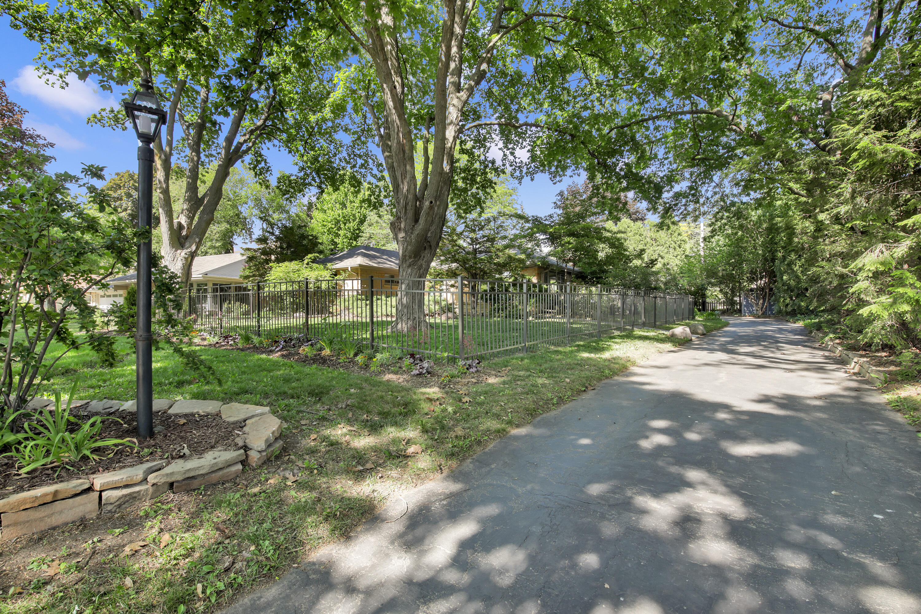 3110 N Menomonee River Pkwy