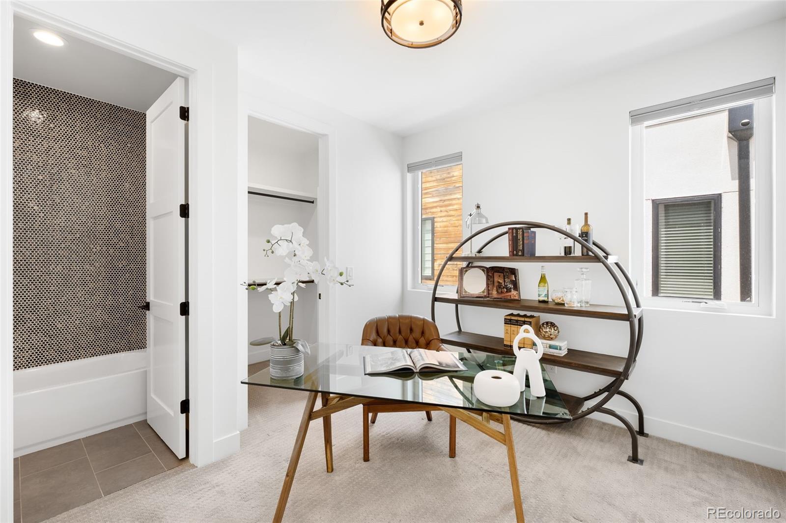 1829 S Pearl Street Unit: 2