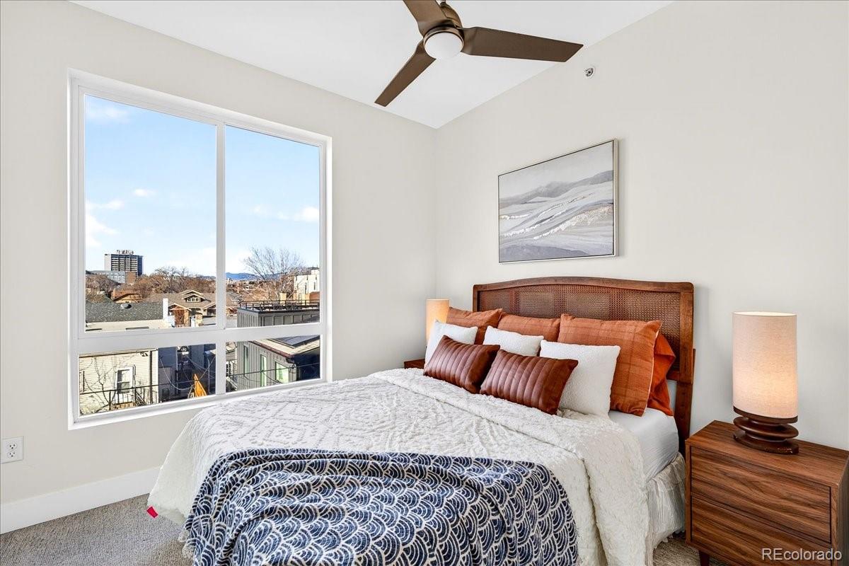 3520 W Conejos Place Unit: 11