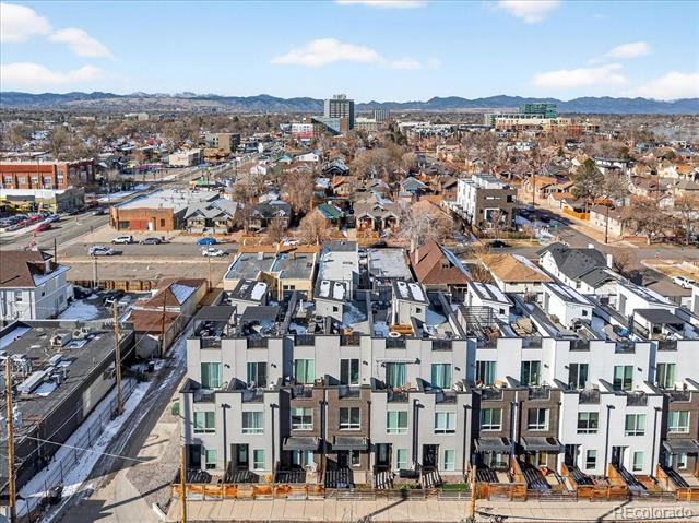 3520 W Conejos Place Unit: 11