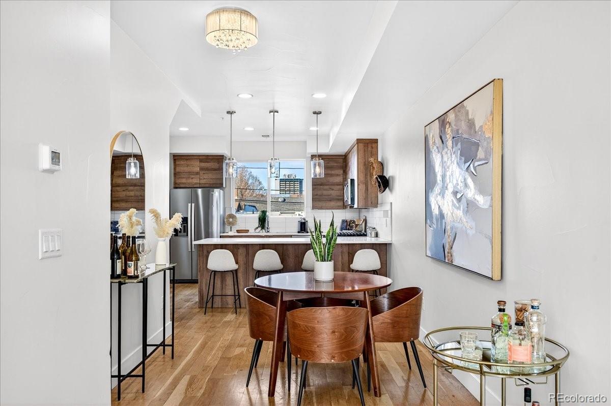 3520 W Conejos Place Unit: 11