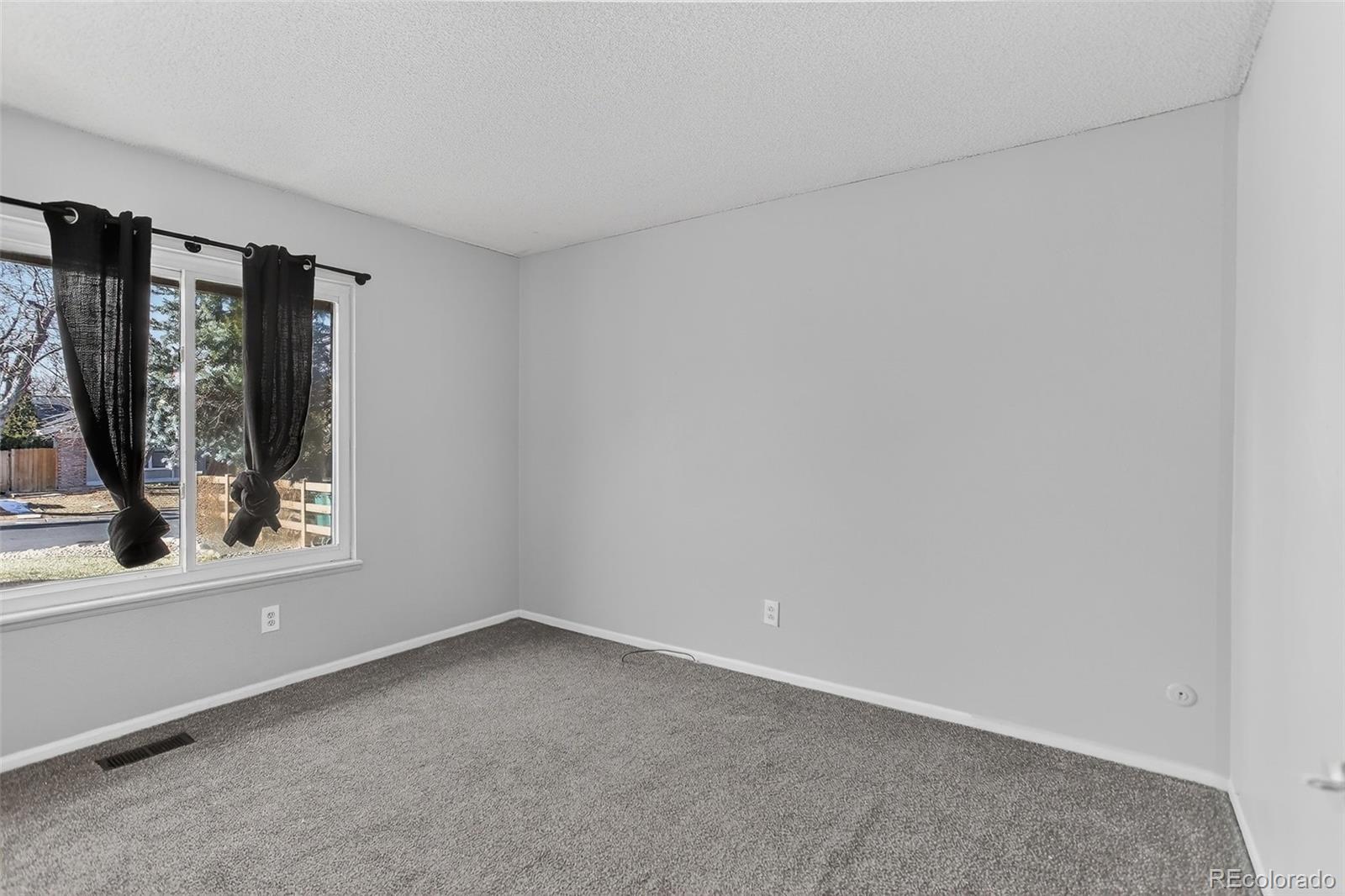 18907 E Loyola Circle