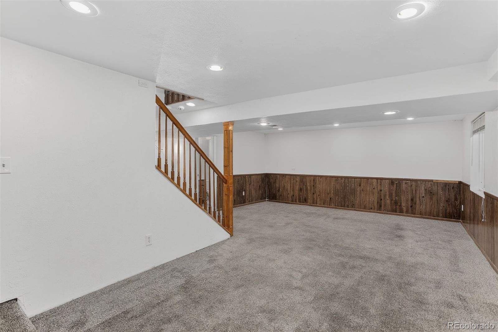 18907 E Loyola Circle