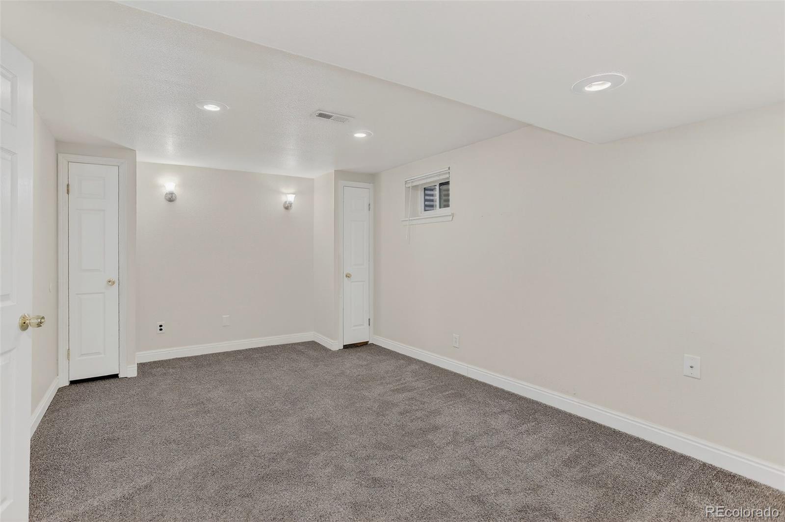 18907 E Loyola Circle