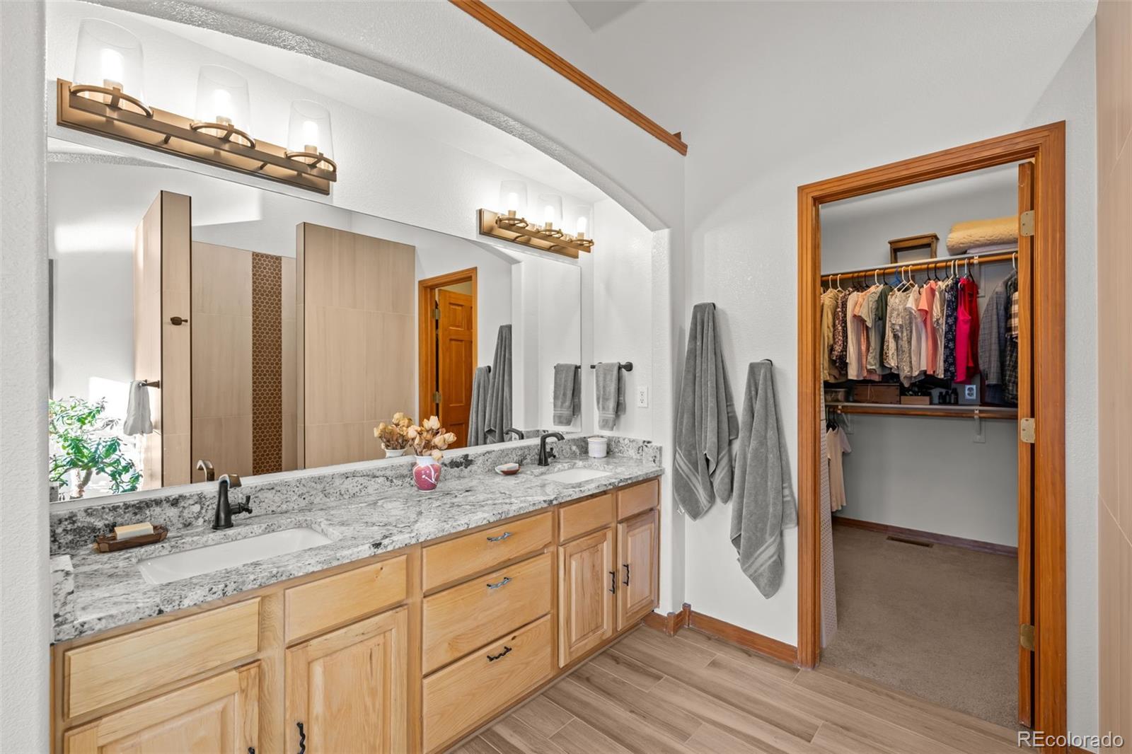 44 Forest Ridge Circle
