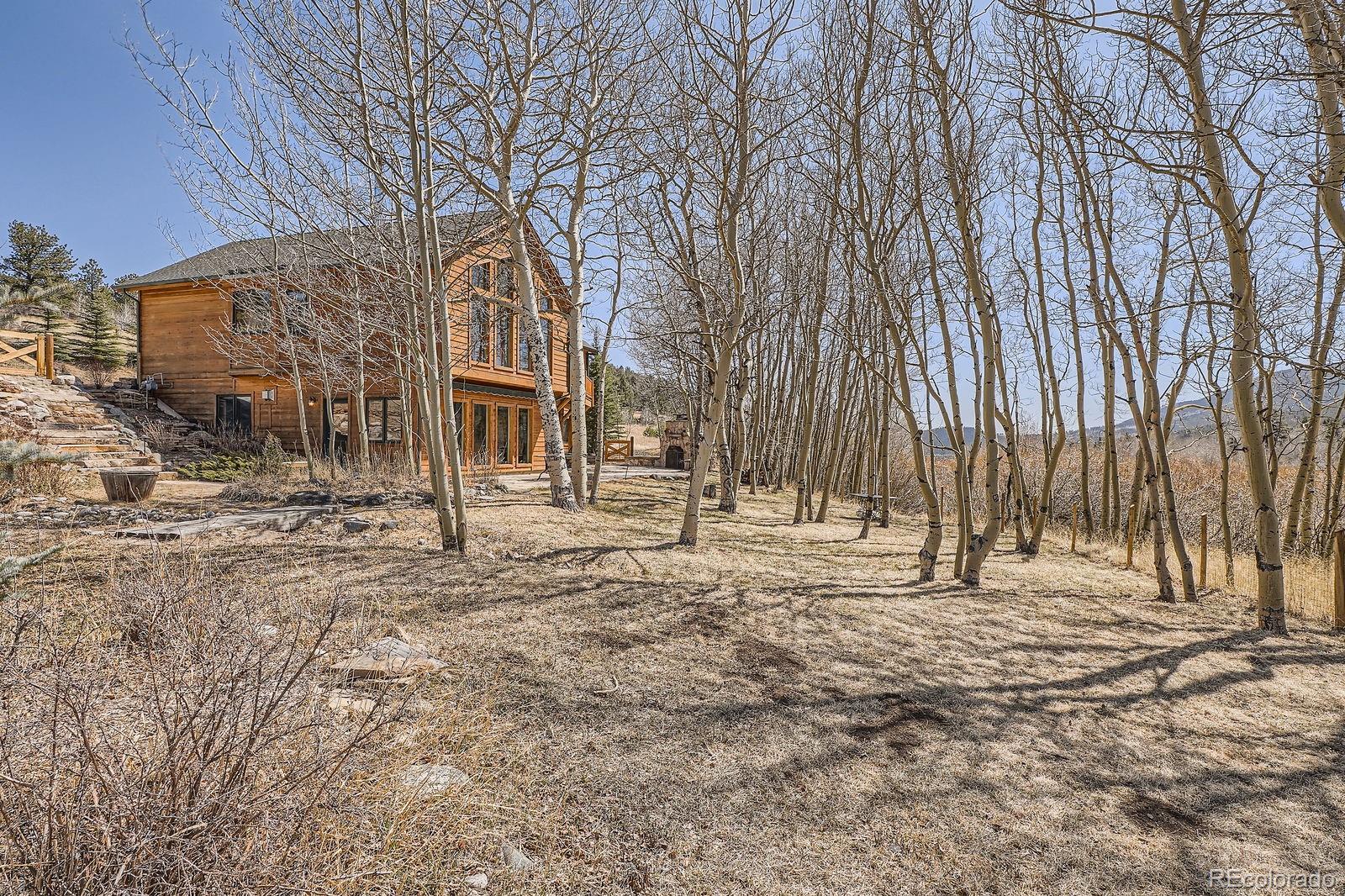 44 Forest Ridge Circle