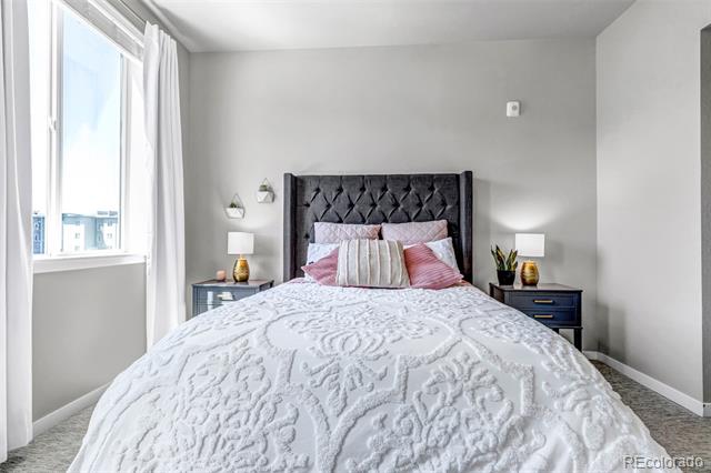 400 E Fremont Place Unit: 404