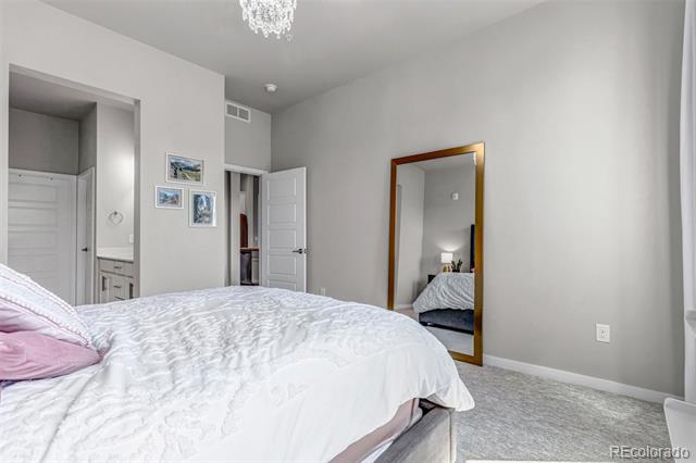 400 E Fremont Place Unit: 404