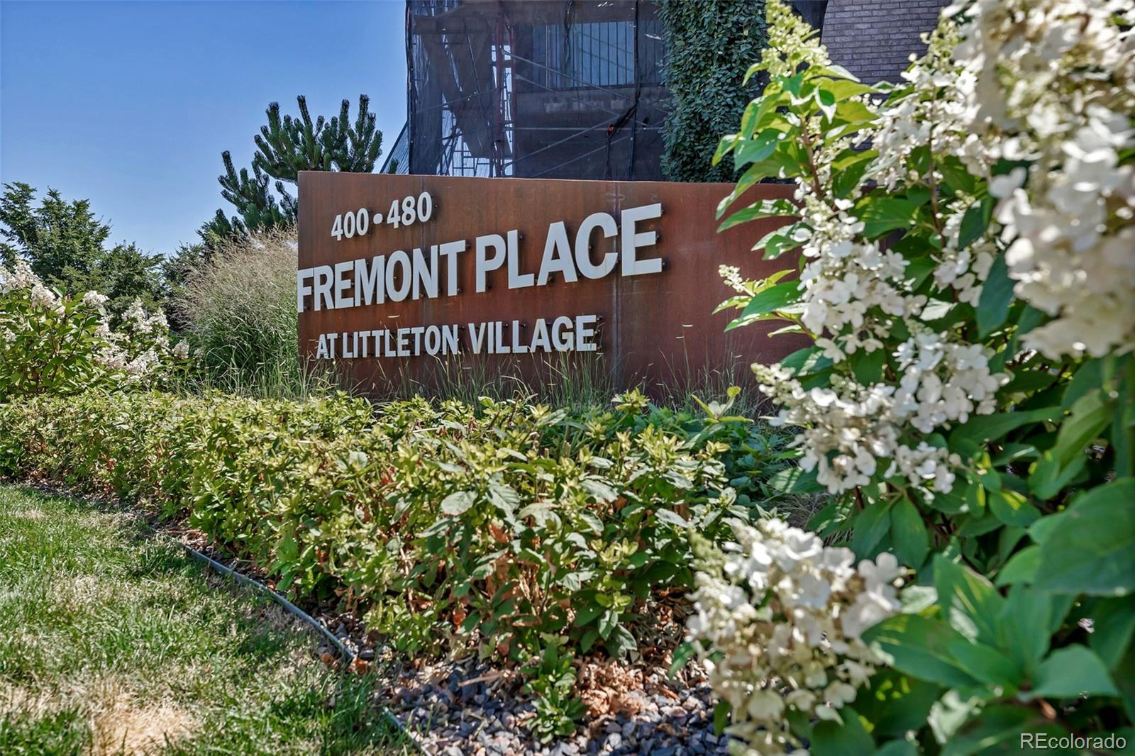 400 E Fremont Place Unit: 404