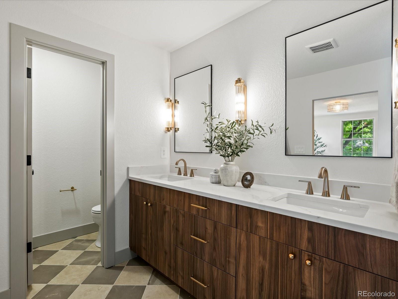 6363 E Jamison Circle