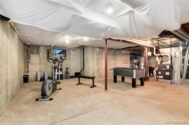 2959 W 110th Place