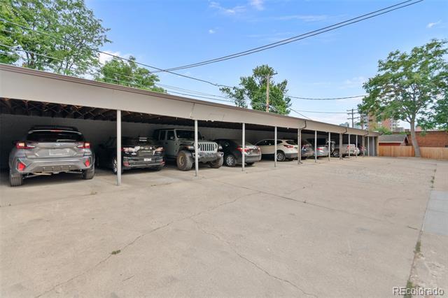 636 N Washington Street Unit: 203