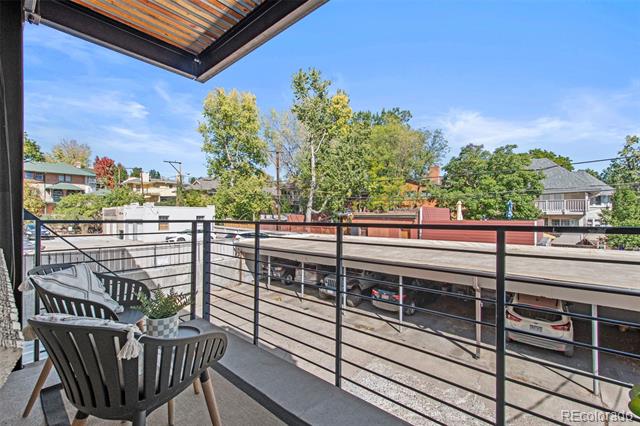 636 N Washington Street Unit: 203