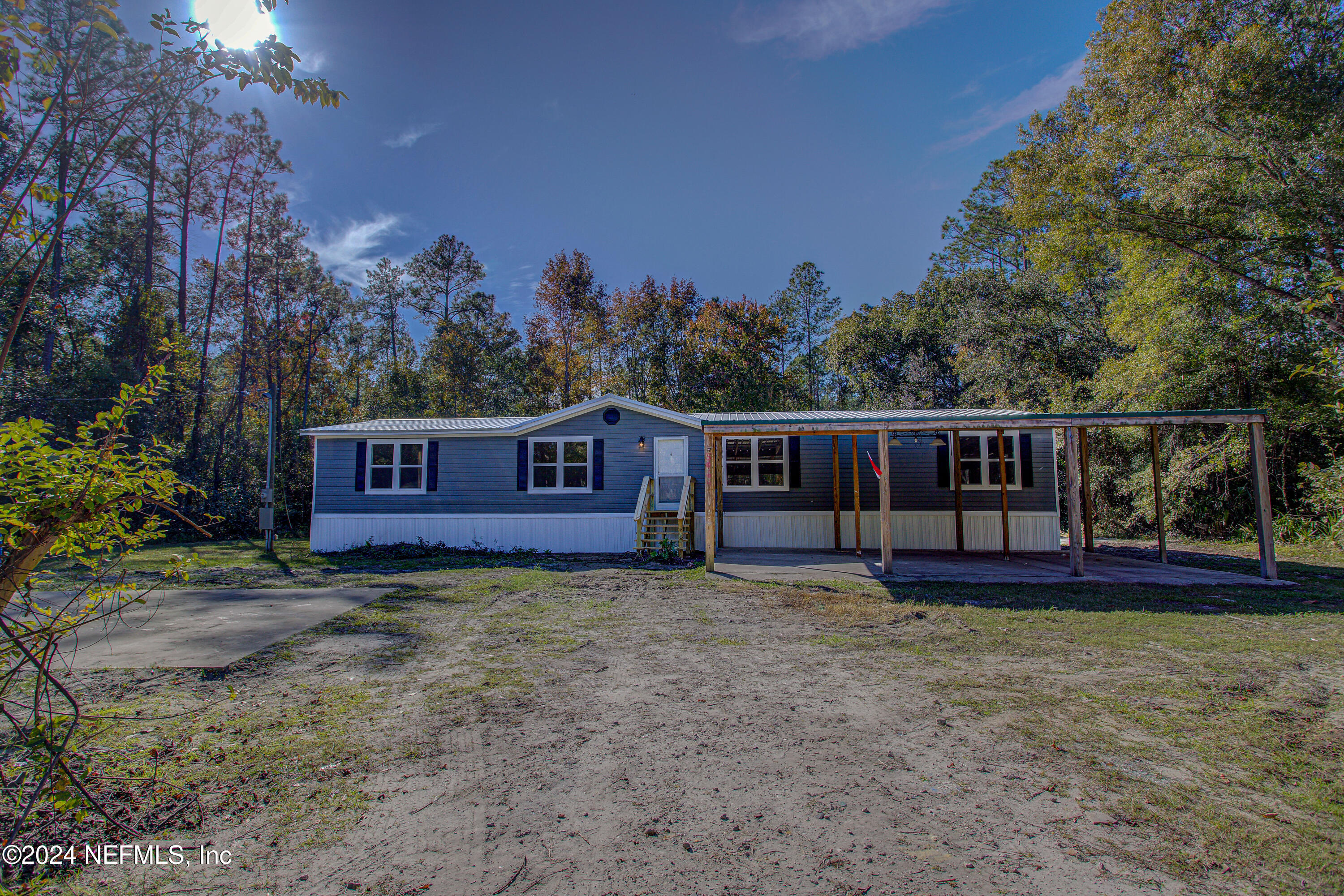 5064 RAVENWOOD Drive