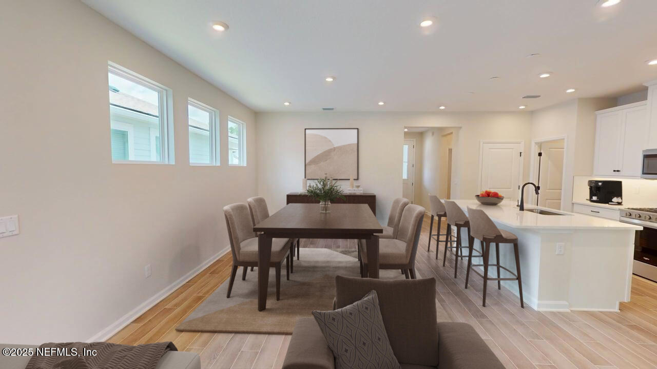 525 JUNIPER HILLS Drive, St. Johns