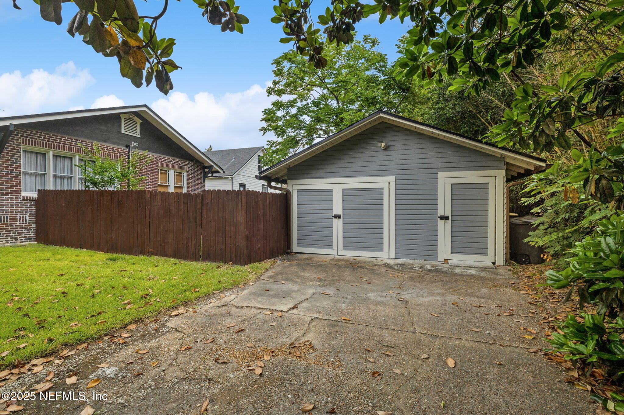 3688 WALSH Street