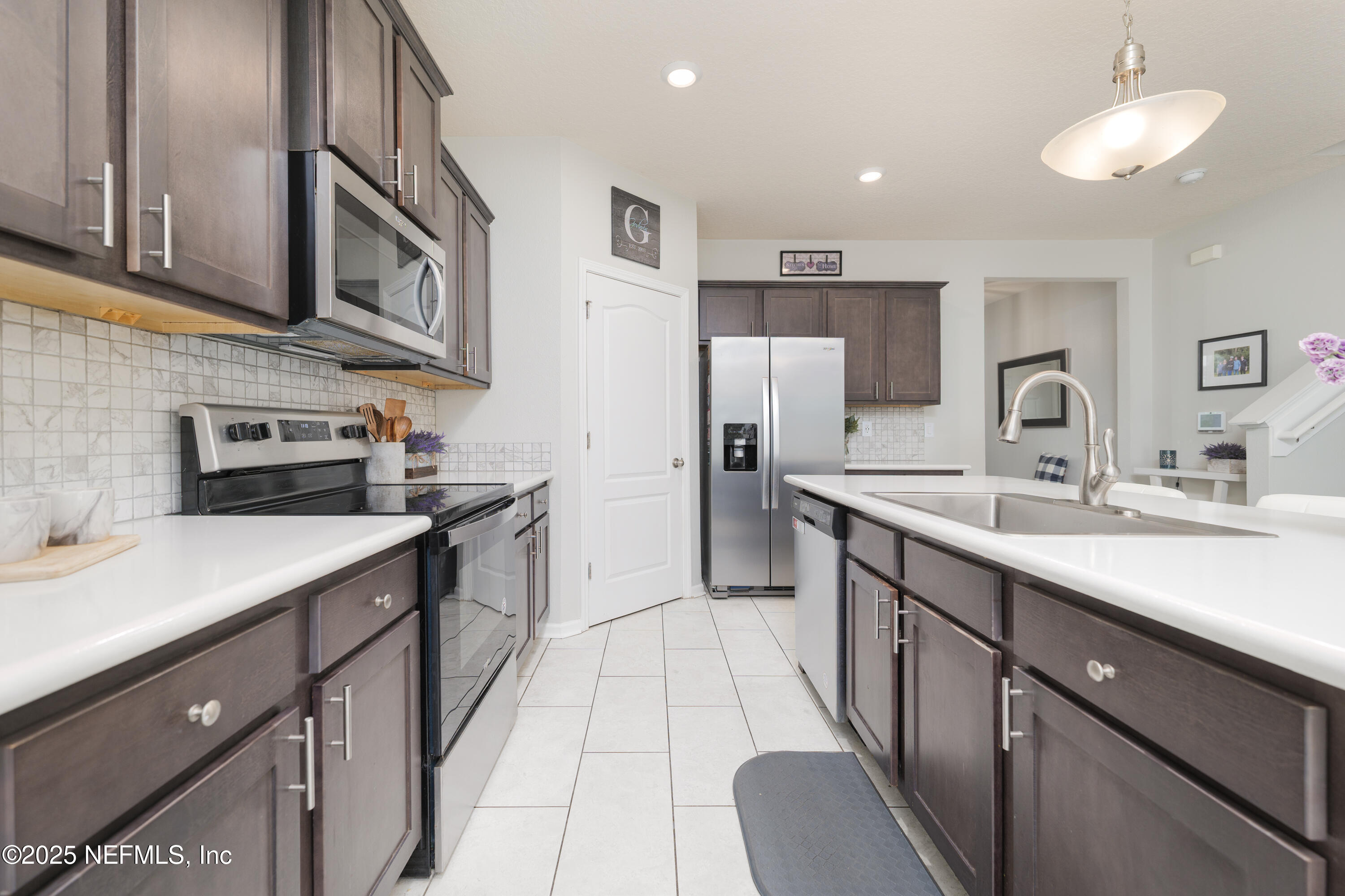 2384 OAK STREAM Drive