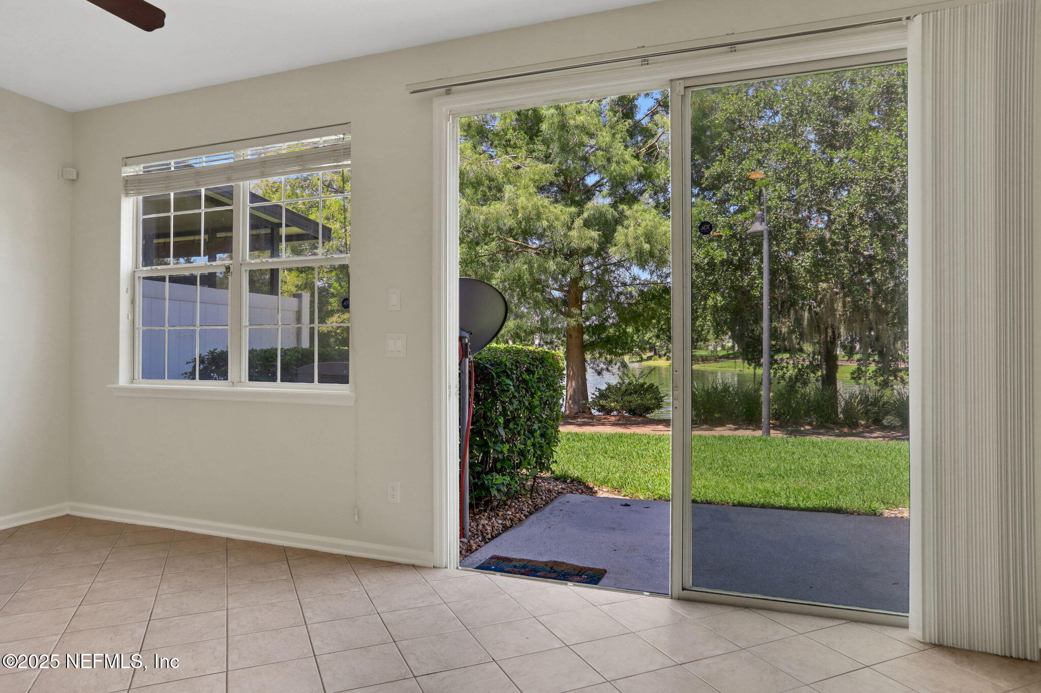 3875 BUCKTHORNE Drive, C