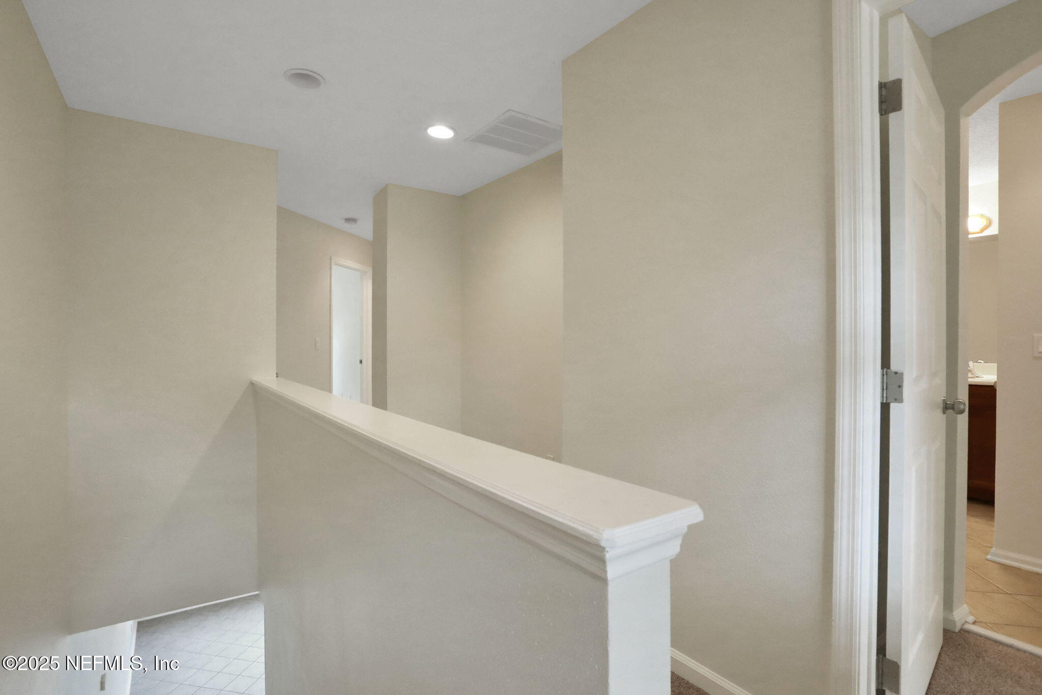 3875 BUCKTHORNE Drive, C