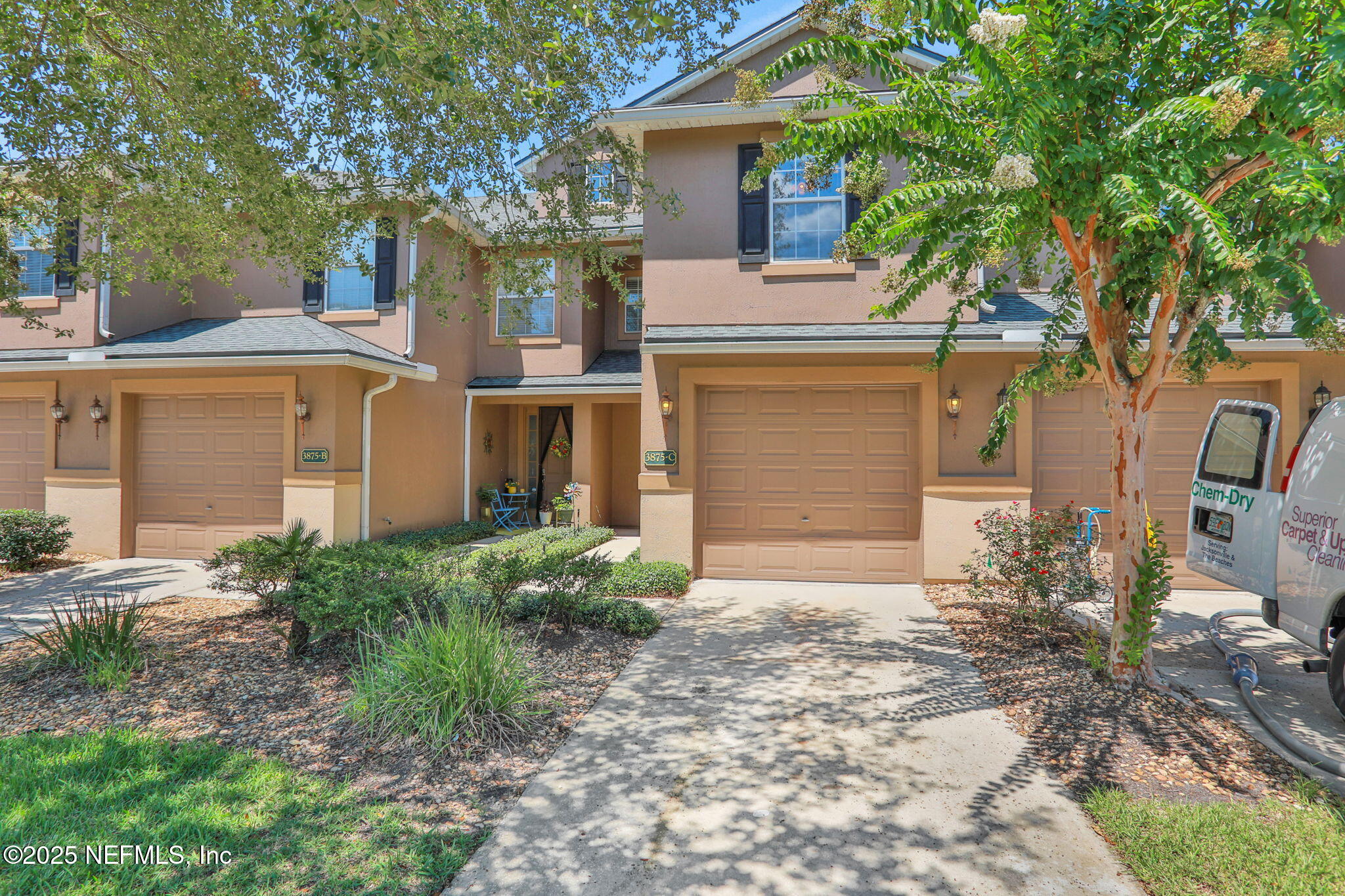 3875 BUCKTHORNE Drive, C