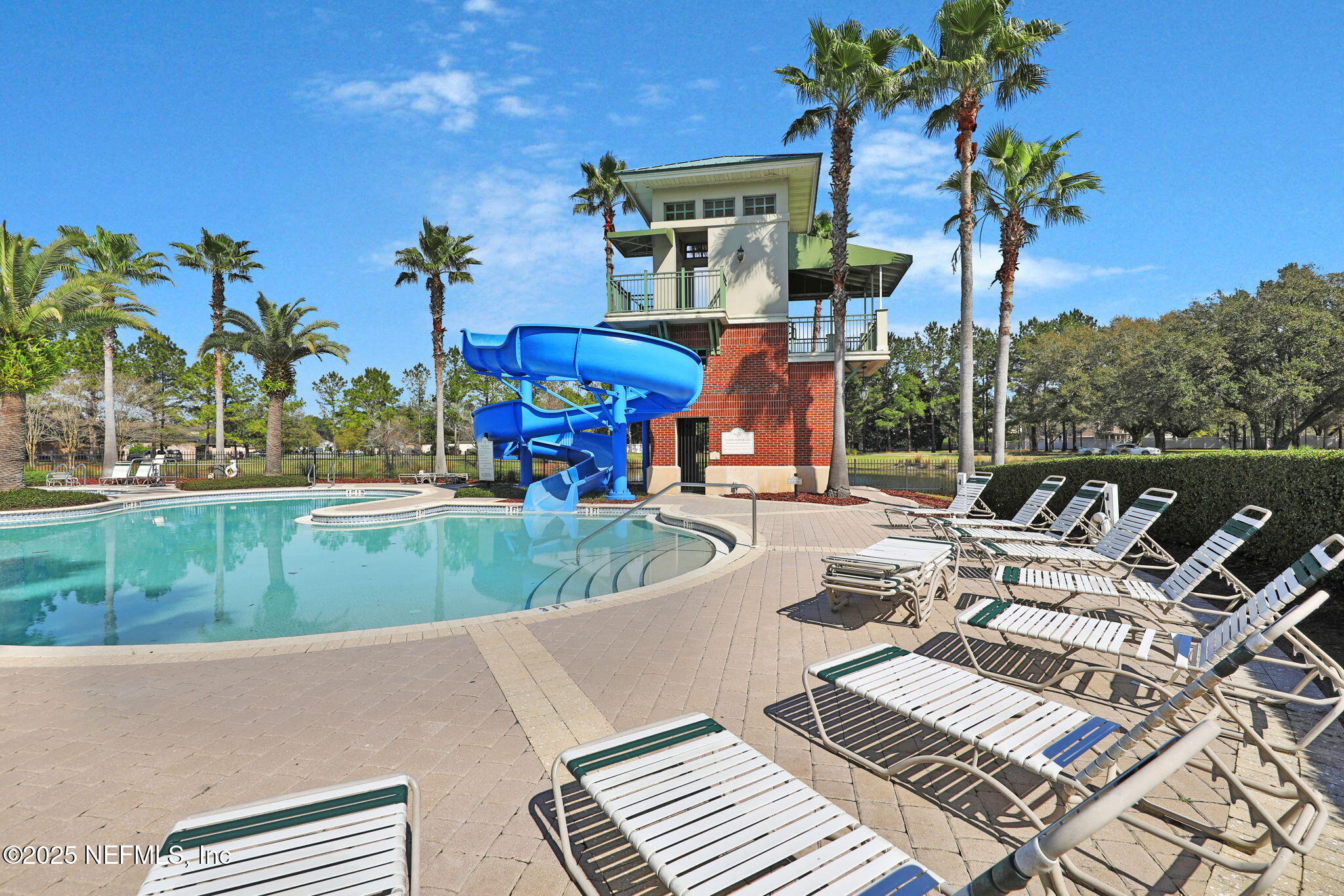 3875 BUCKTHORNE Drive, C