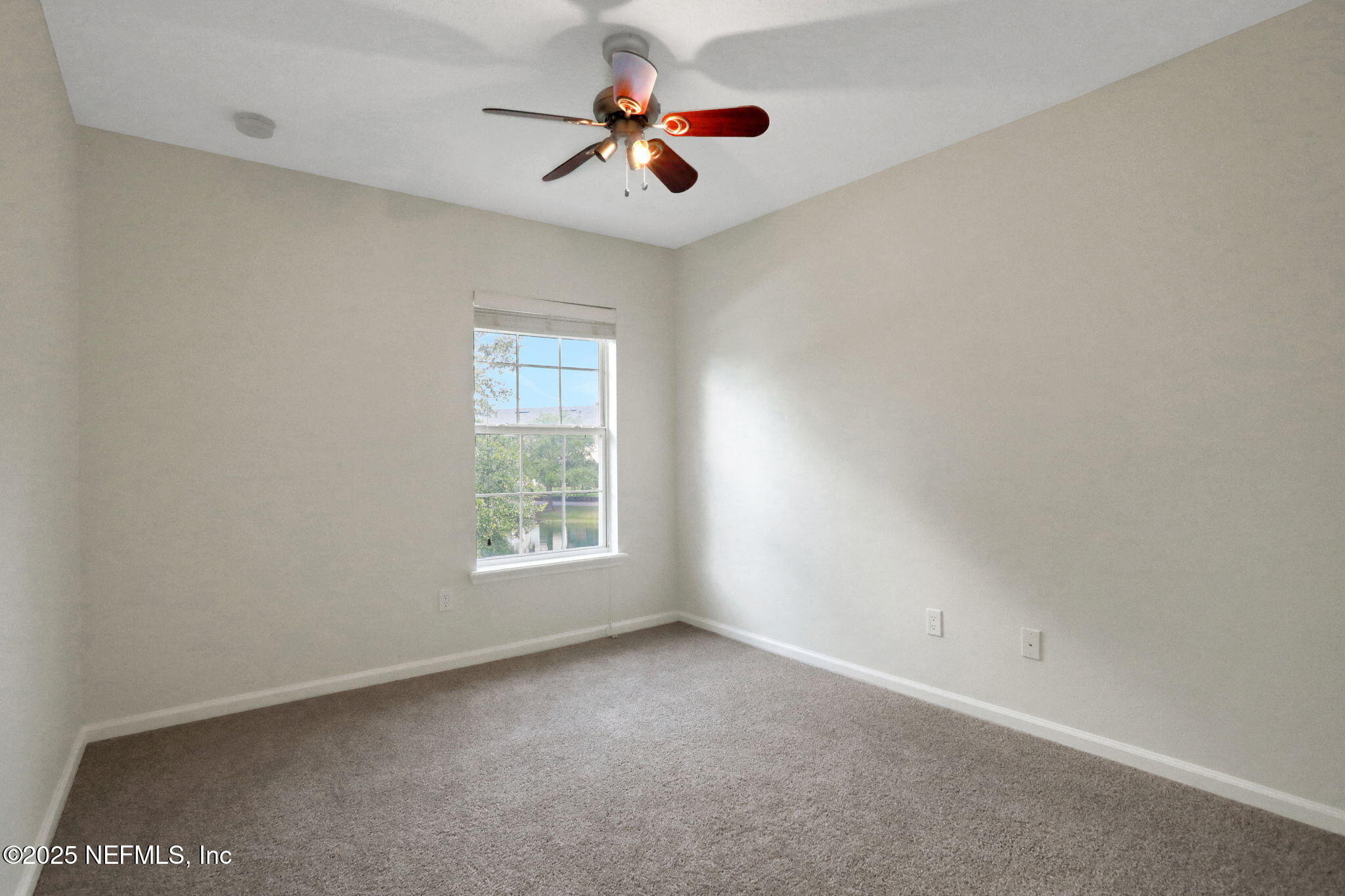 3875 BUCKTHORNE Drive, C