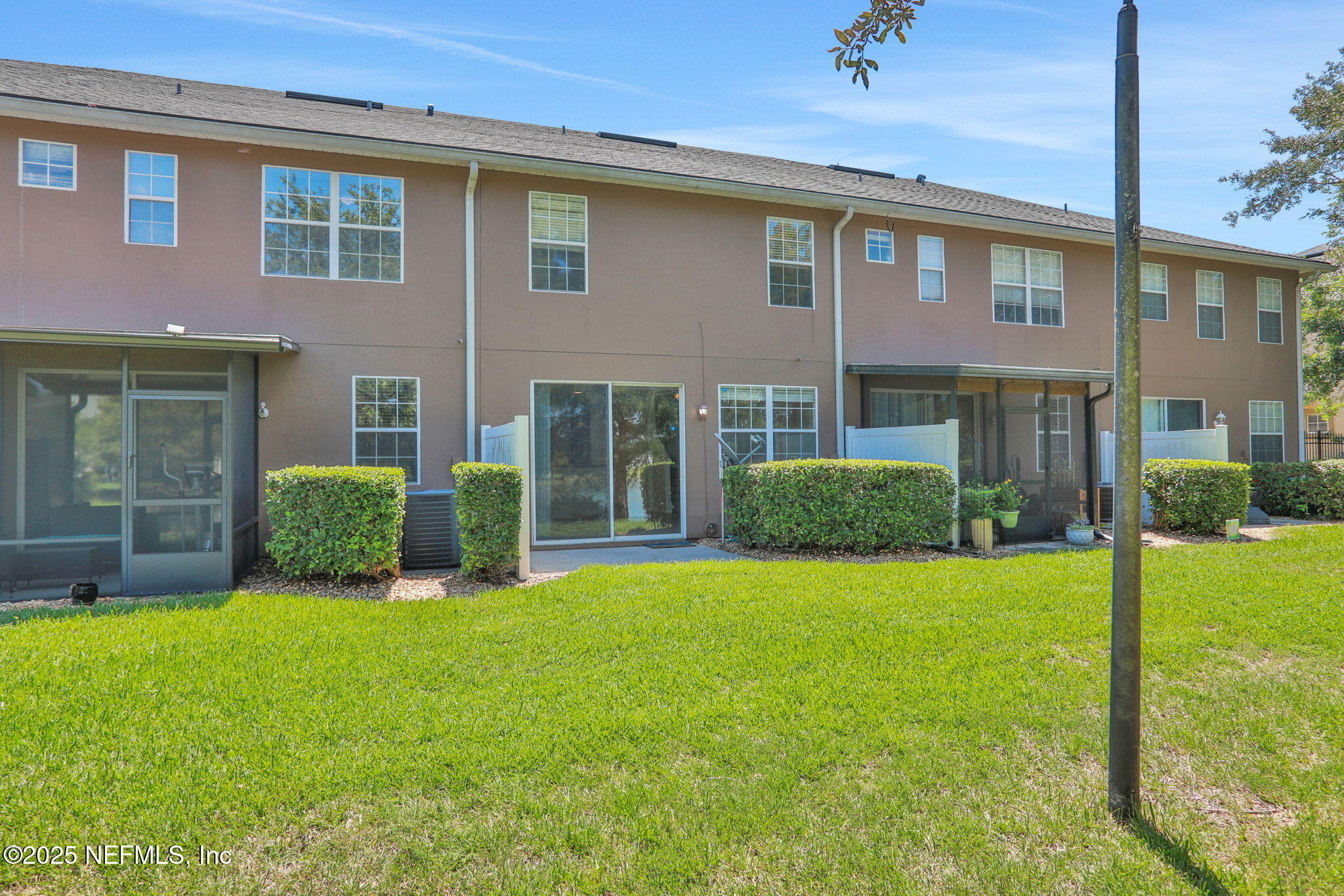 3875 BUCKTHORNE Drive, C