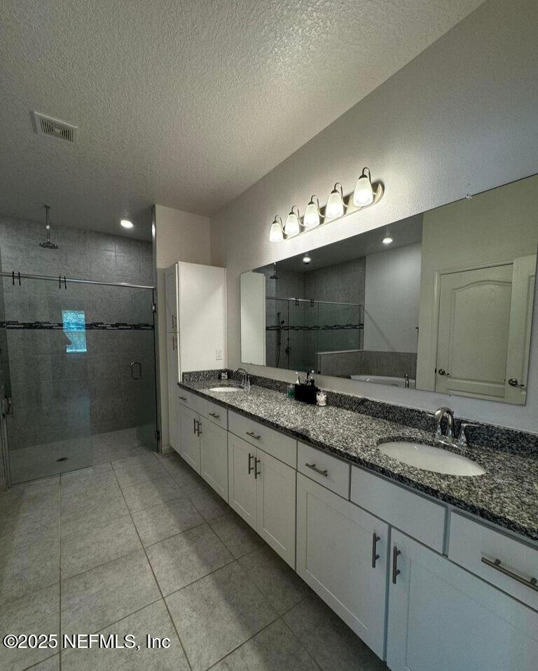 2606 TRUMPET Lane