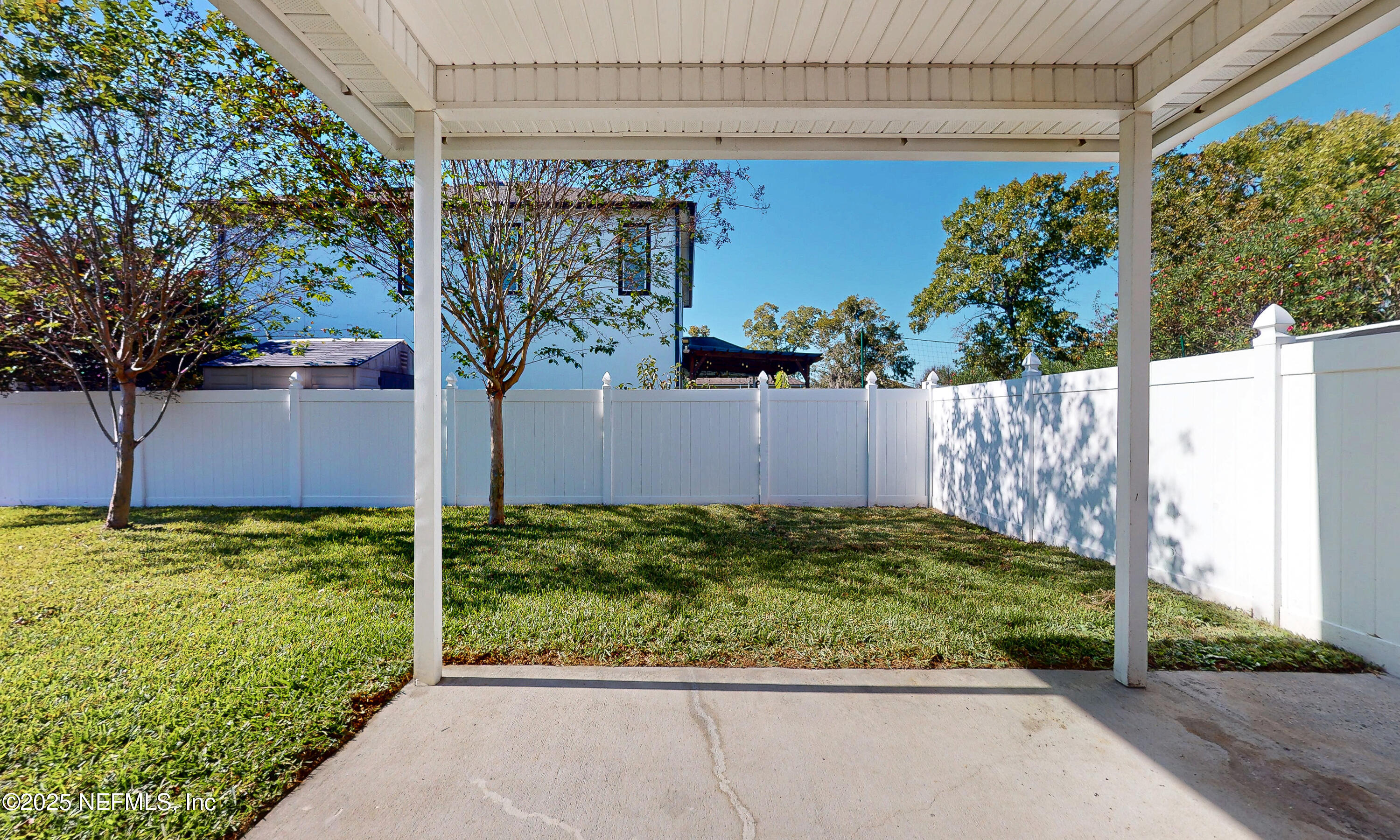 1116 PINE ISLAND Court