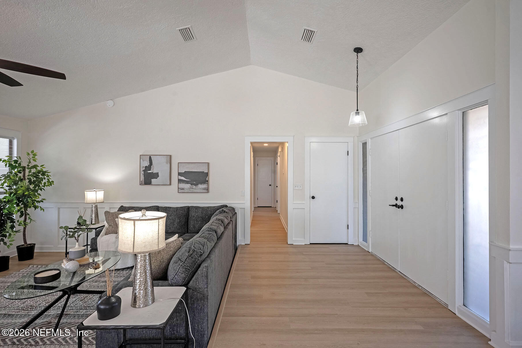 2451 RIDGECREST Avenue