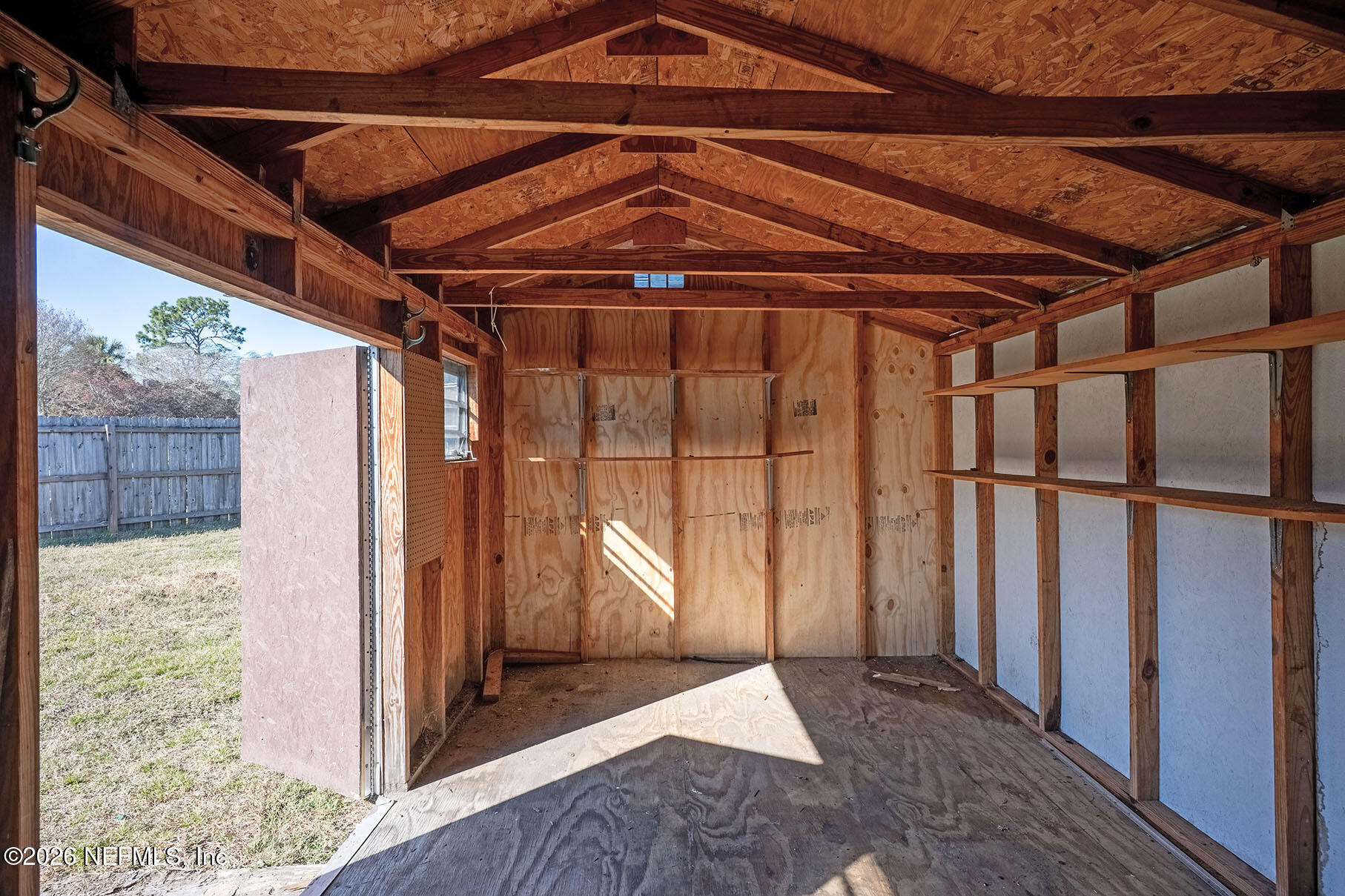 2451 RIDGECREST Avenue