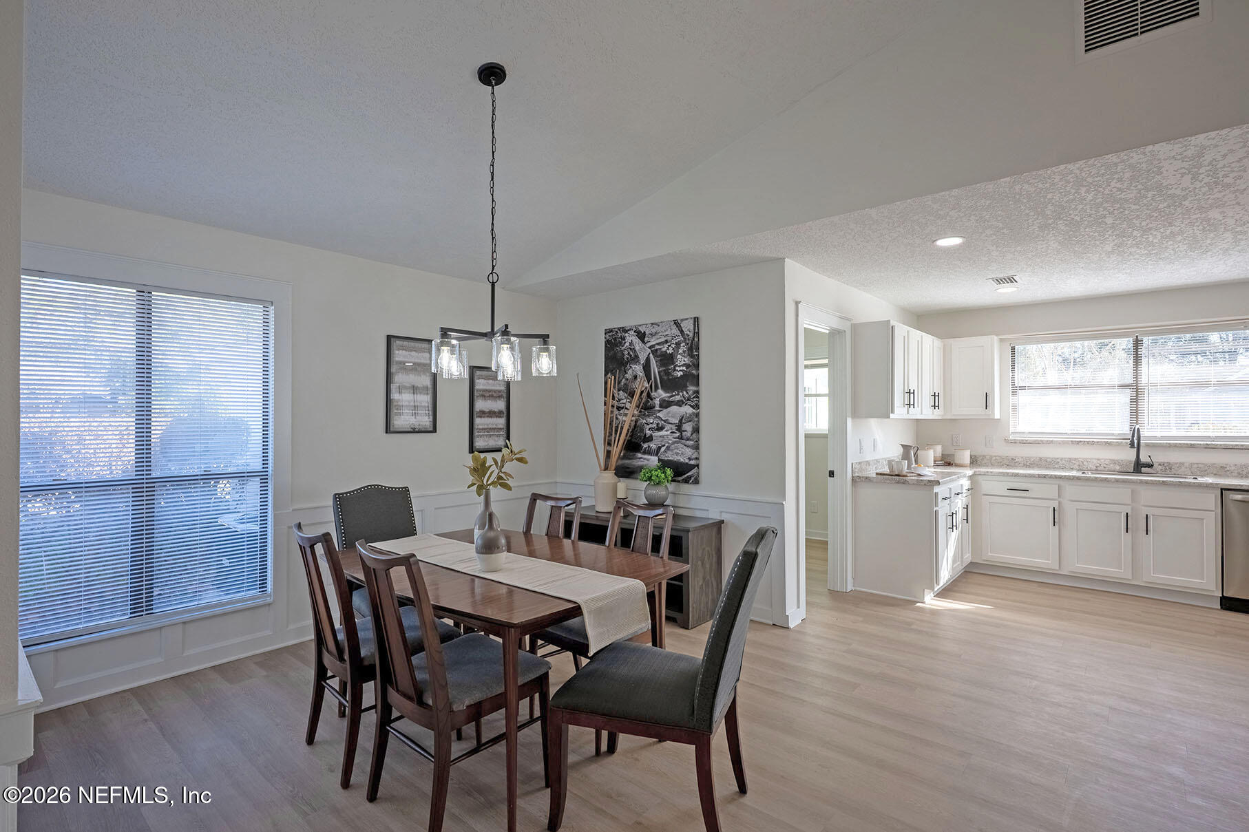 2451 RIDGECREST Avenue