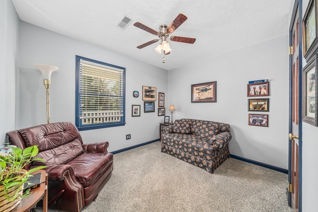 410 Petty Rd