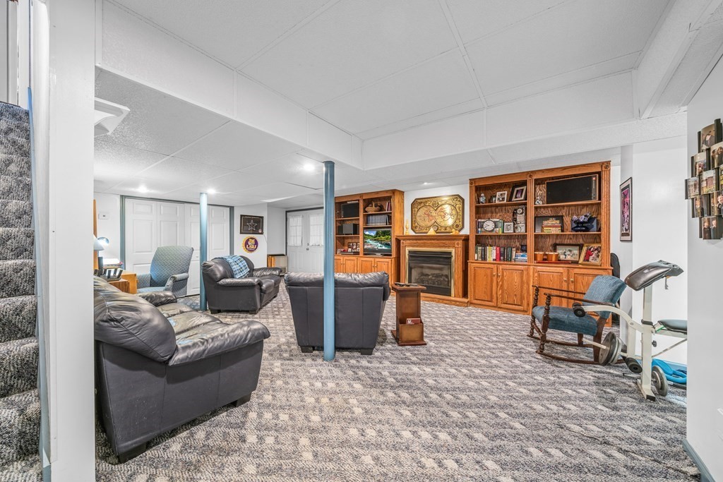 410 Petty Rd