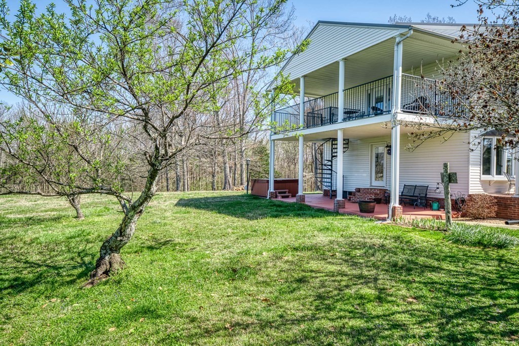 410 Petty Rd