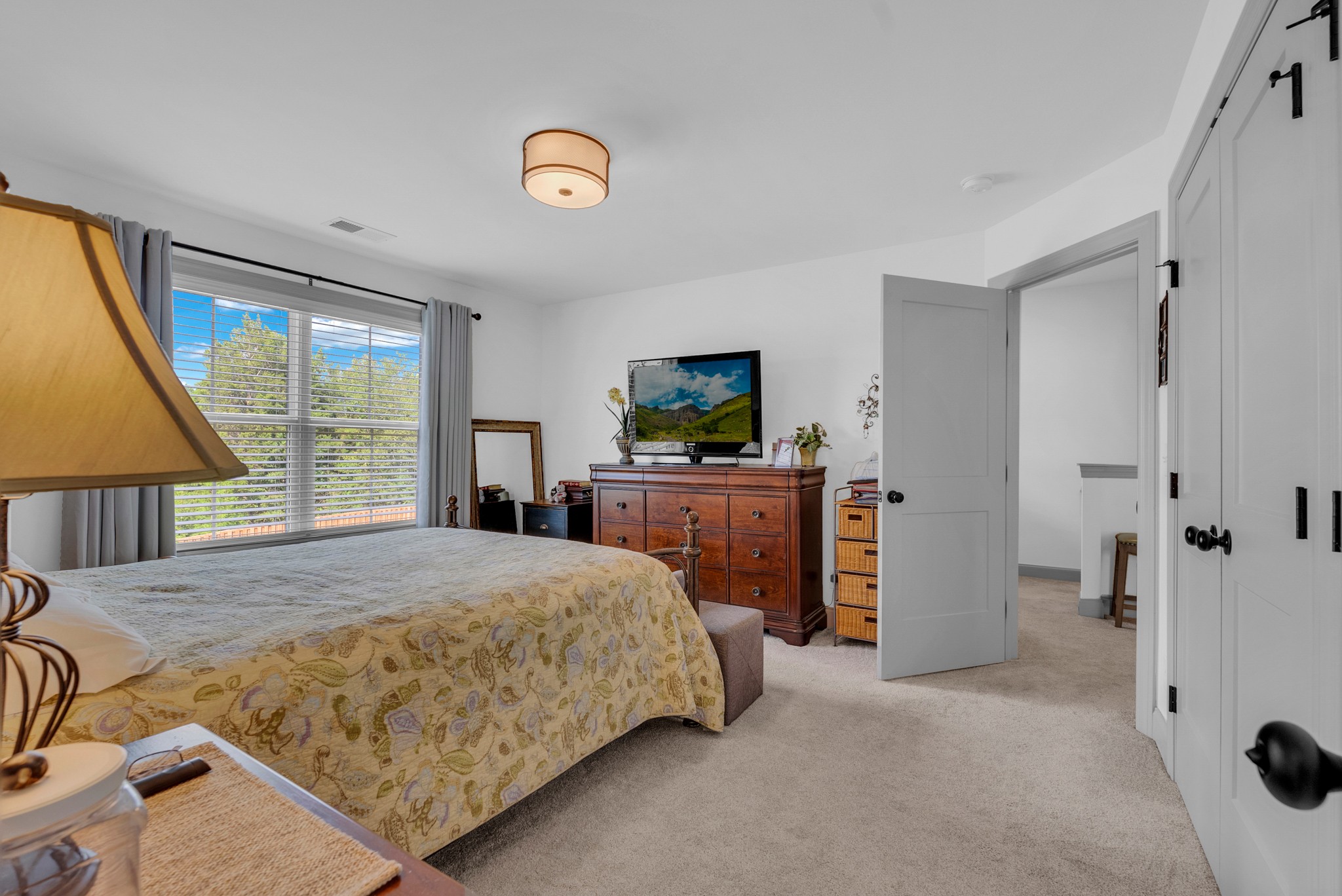 1558 John Galt Dr