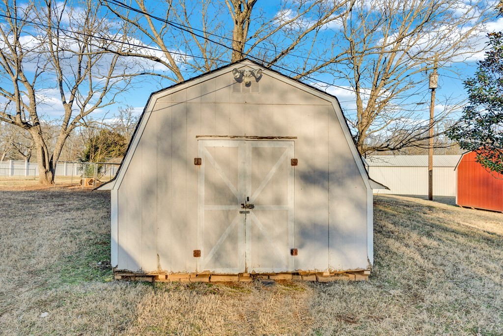 291 Belvue Dr