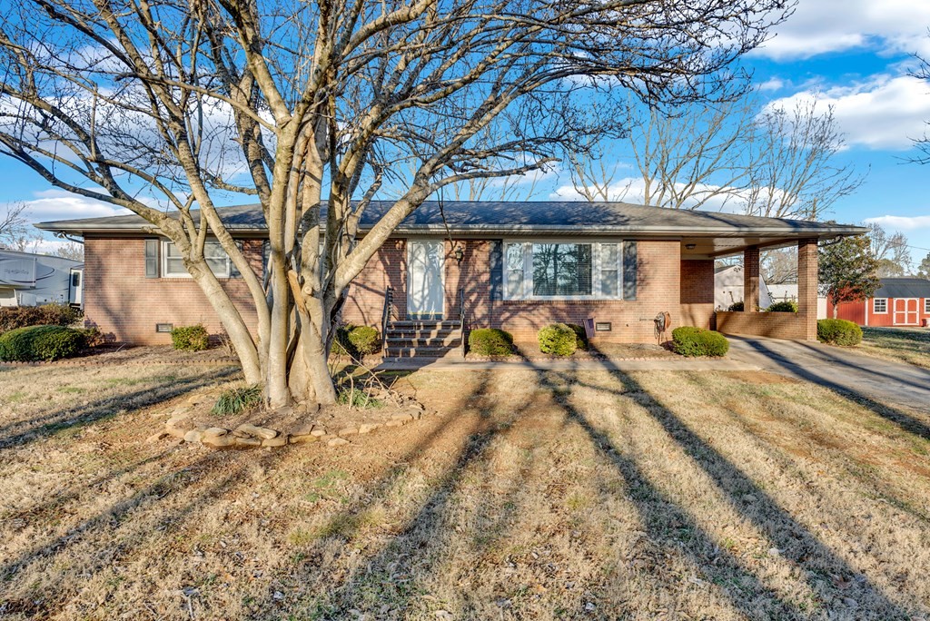 291 Belvue Dr