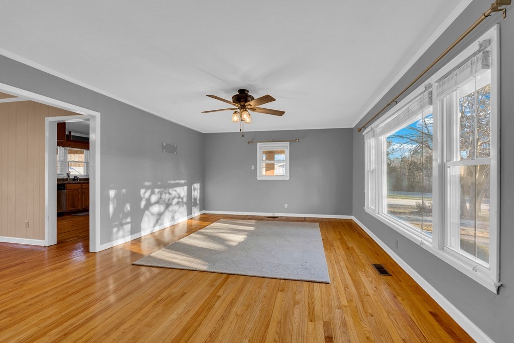 291 Belvue Dr