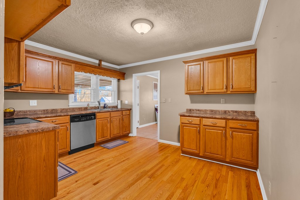 291 Belvue Dr