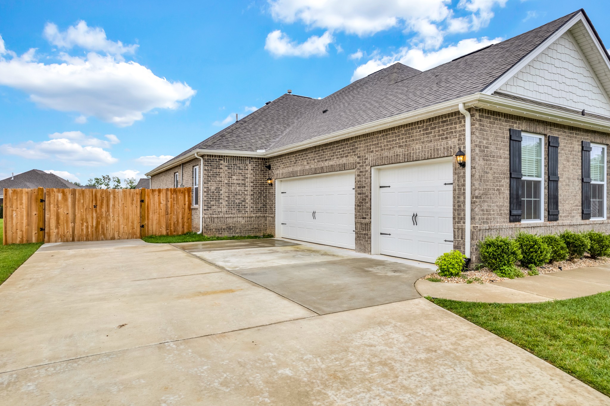 215 Greystone Way