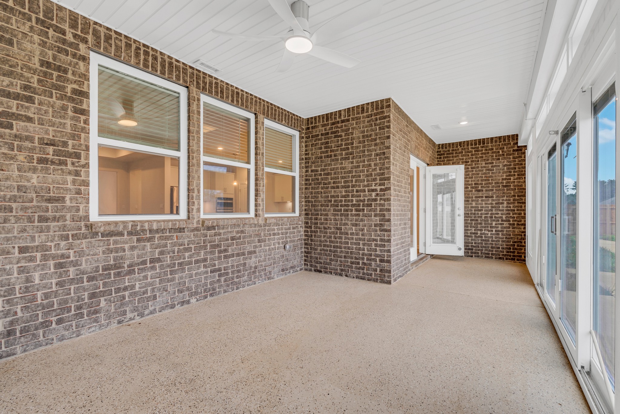 215 Greystone Way