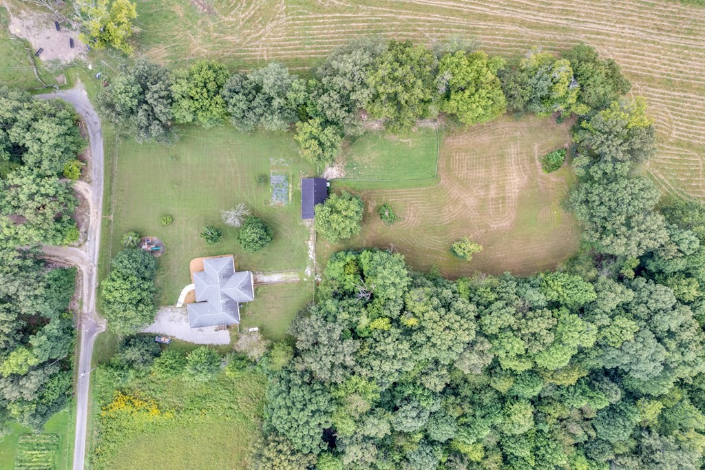 132 Judd Ln