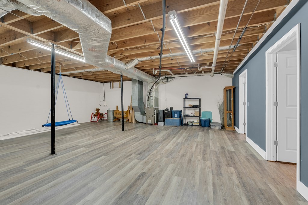 132 Judd Ln