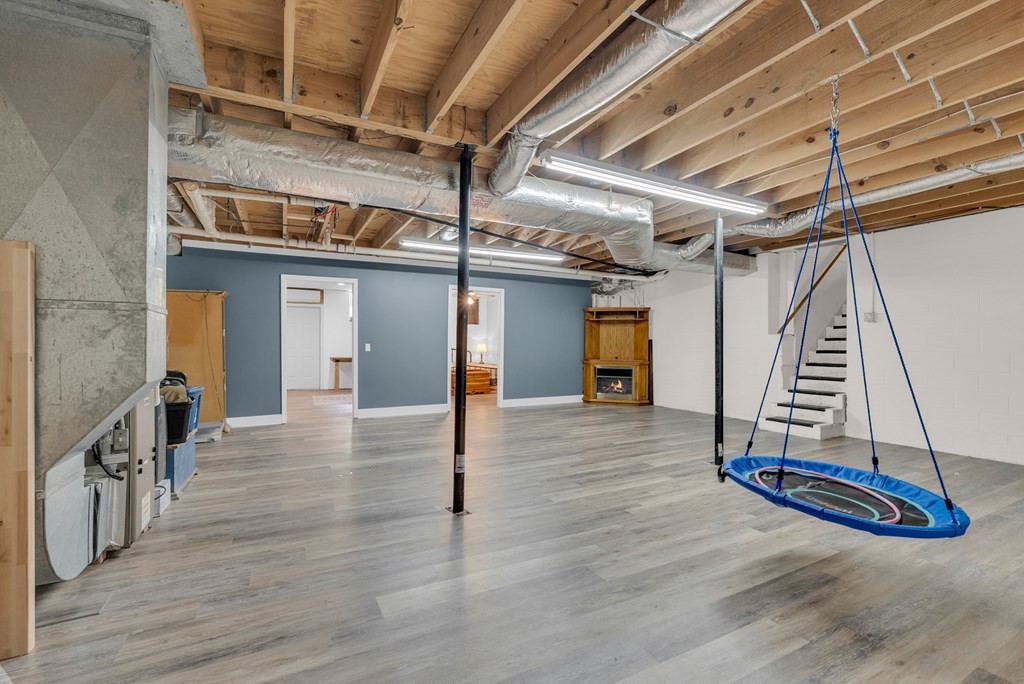 132 Judd Ln