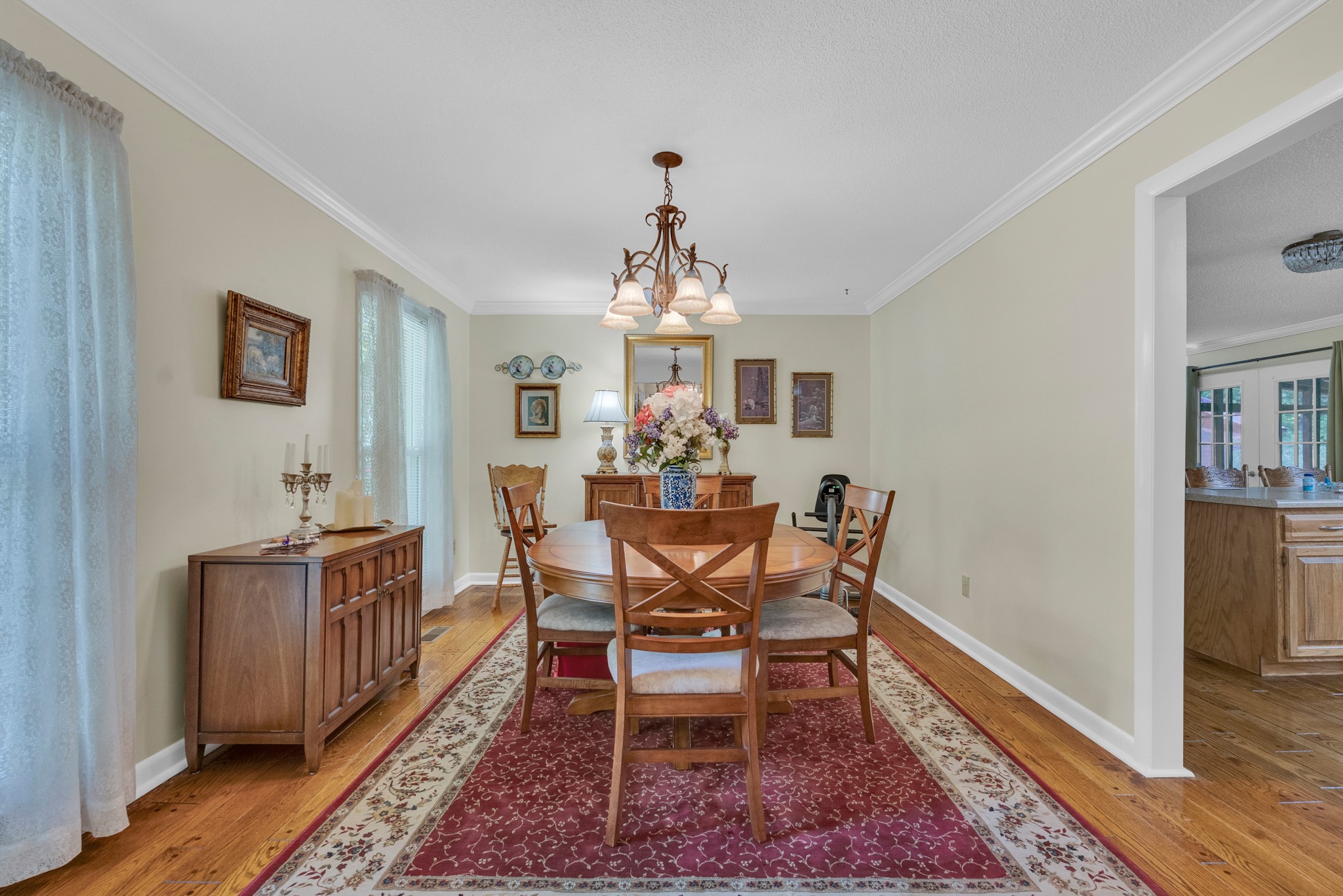 712 Callahan Rd