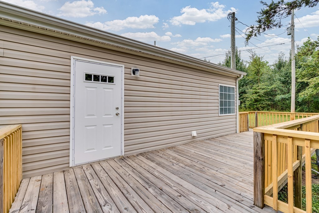 285 Middle Dr