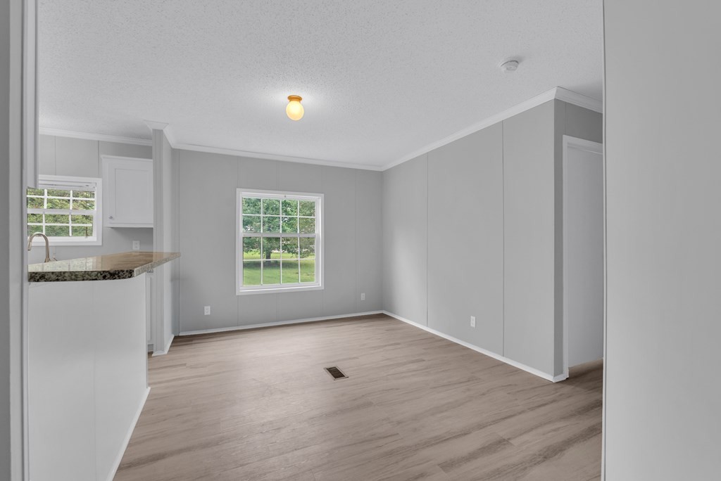 285 Middle Dr